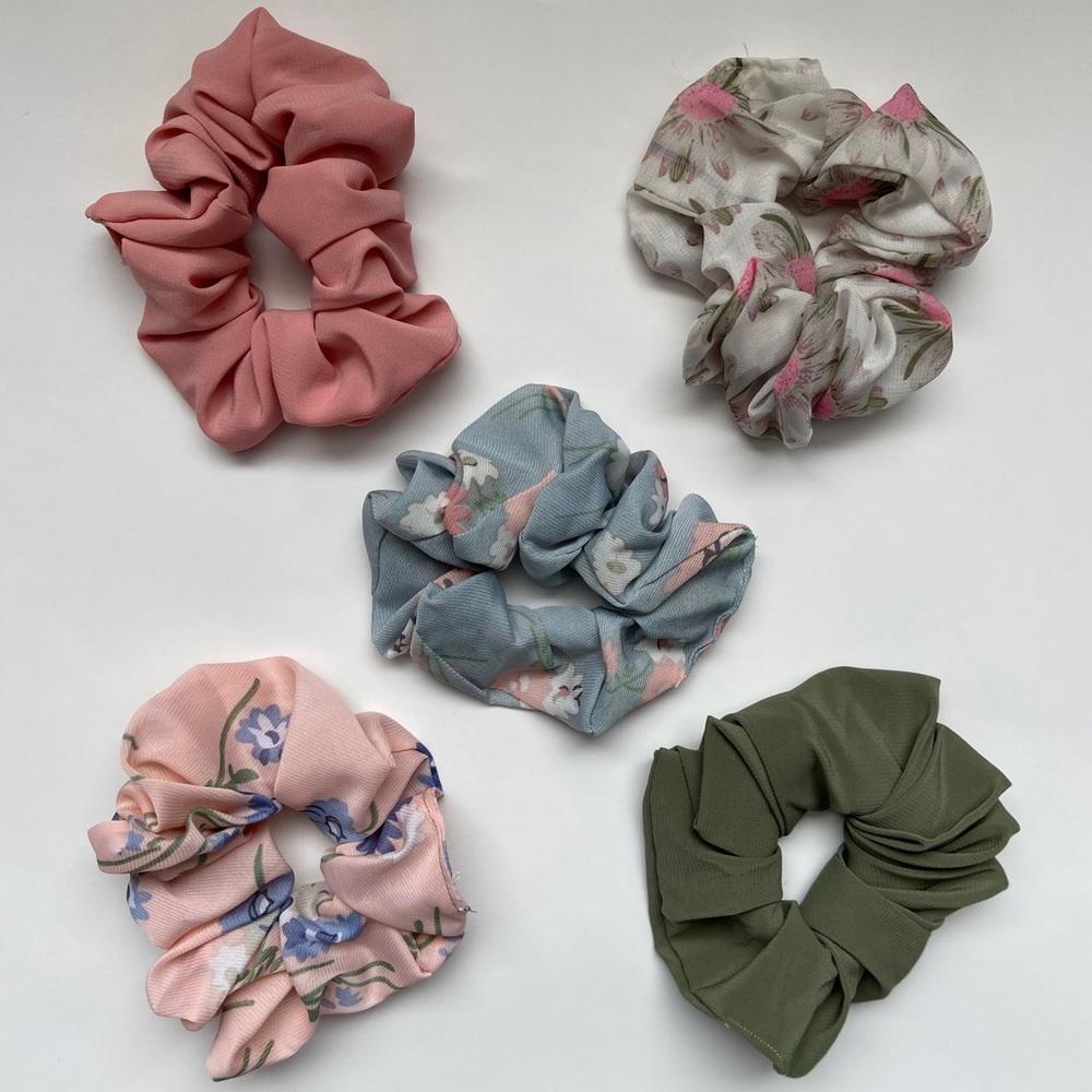 Floral Scrunchy Set